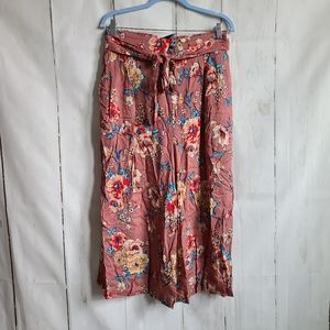 Fate by LFD HighRise Pink Floral Crop Boho pants